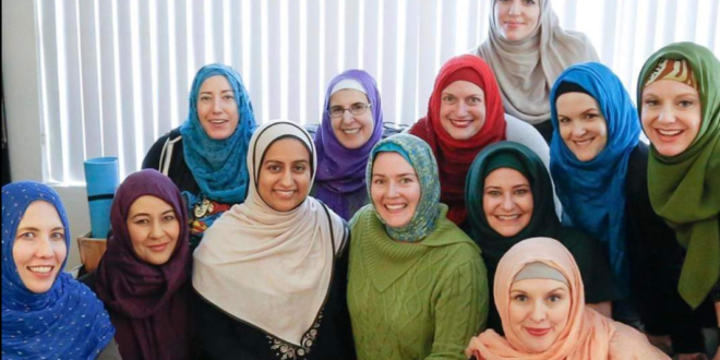 Sisters in America: World Hijab Day Photo Shoot Supports 